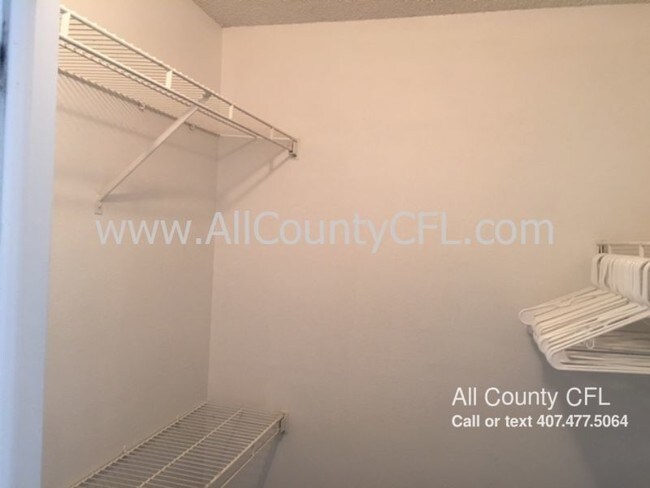 Building Photo - 4252 Pershing Pointe Pl