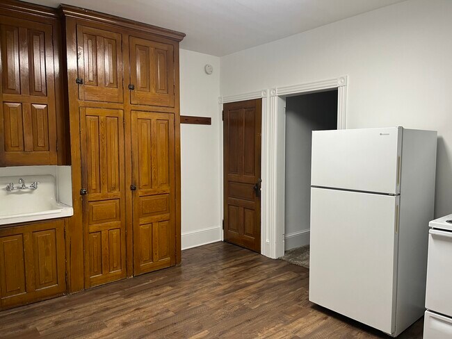 Kitchen - 30 S Jefferson St