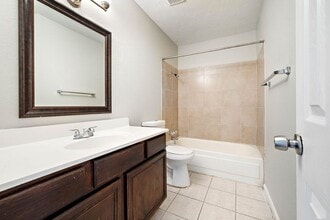 Building Photo - 3224 Scotch Moss Ln