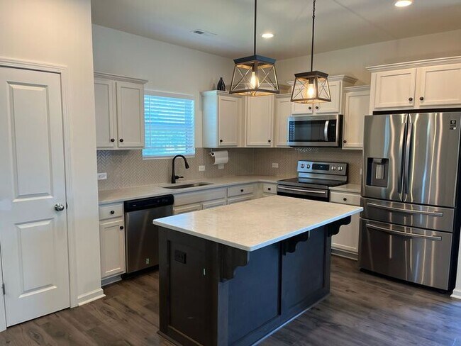 Building Photo - Newer Construction in Albemarle, NC