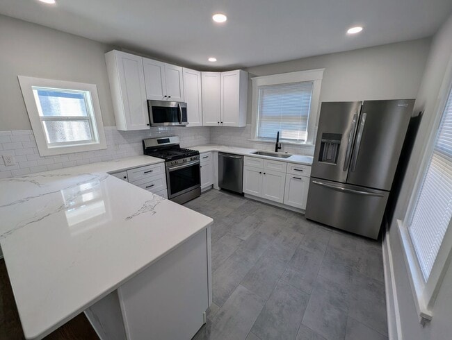 Photo - 2145 Slane Ave Apartment