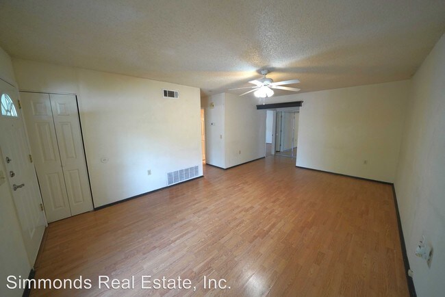 Building Photo - 3 br, 2 bath House - 11051 White Sands