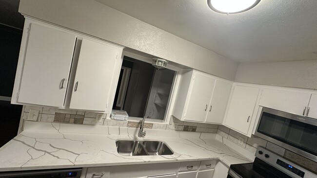 Photo - 6912 Clearglen Dr House