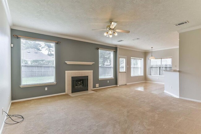 Foto del edificio - 14023 Fairwood Breeze