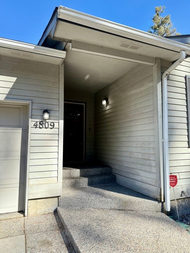 Foto del edificio - Qualchan Hills Home – 4Bed/3Bath | HOA Community | Coming soon!