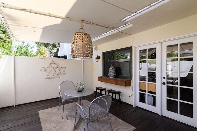 Building Photo - 48792 Desert Flower Dr