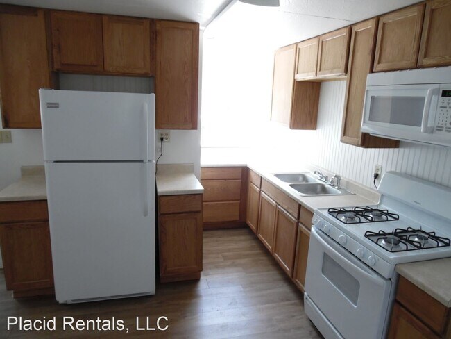 Building Photo - 3 br, 1 bath House - 3120 Central Ave