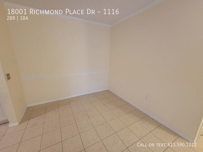 Building Photo - Cute Tampa Apartment