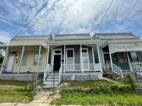 Building Photo - 1723 N 21st St
