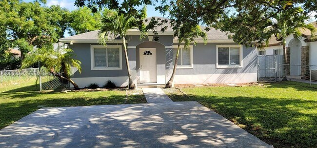 Foto del edificio - 10250 SW 173rd Terrace