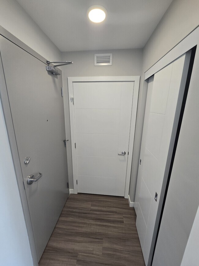 Photo du bâtiment - 420 Chrislind St