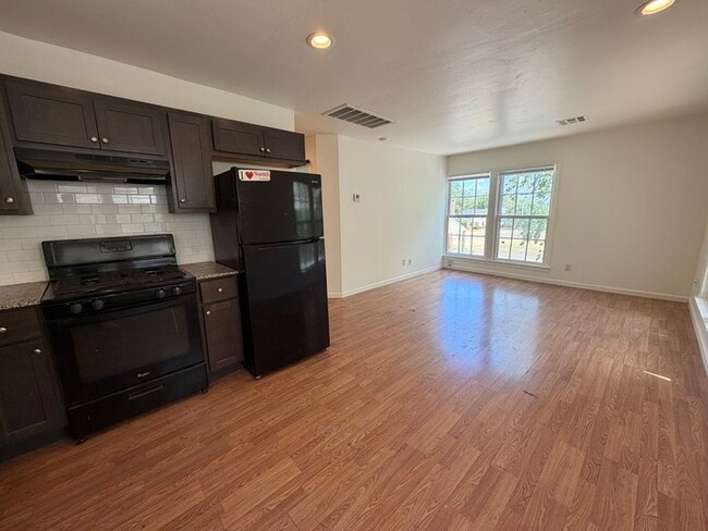 Photo - 2225 N Gatewood Ave (Oklahoma City, OK) House