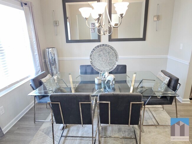 Foto del edificio - 684 Armitage Way
