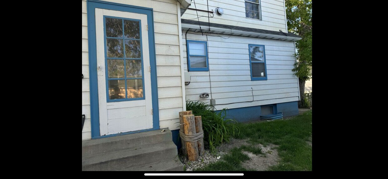 1045 Jackson St, Helena, MT 59601 House Rental in Helena, MT