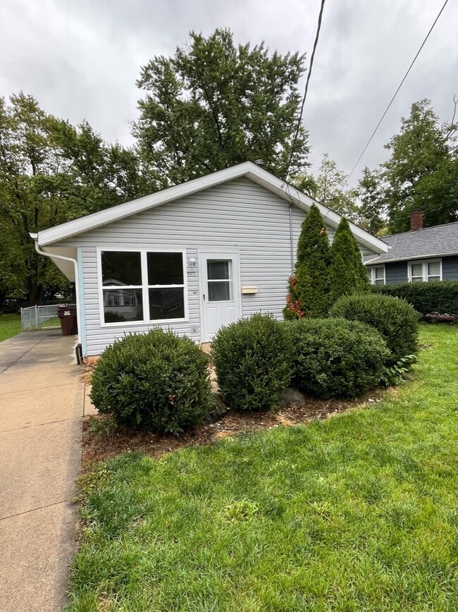 Building Photo - 5315 Garden Plain Ave