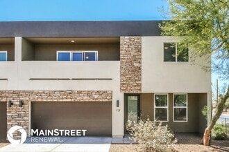 Building Photo - 2000 N 36th St