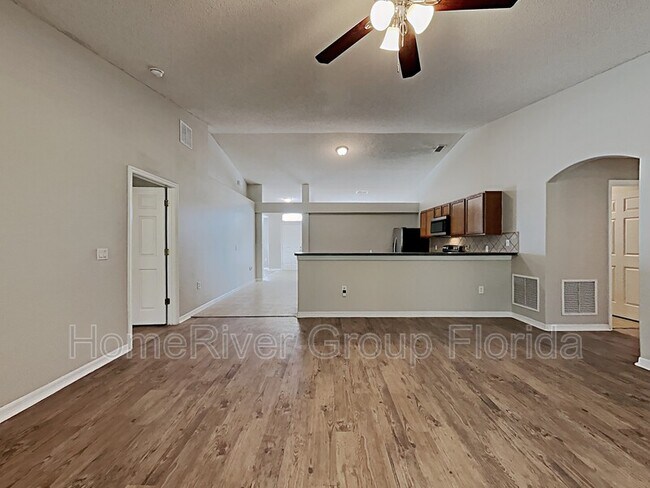 Building Photo - 364 Anchovie Ct