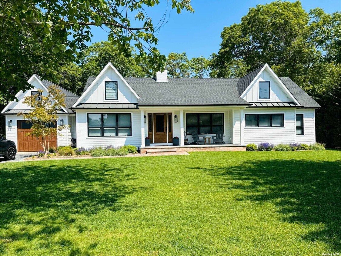 Primary Photo - 52 Lilac Rd