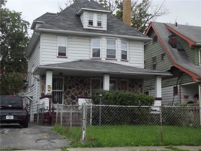 Building Photo - 4309 E 128th St