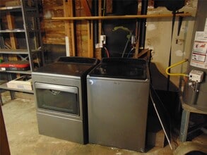 Building Photo - 5113 Avenue O 1/2