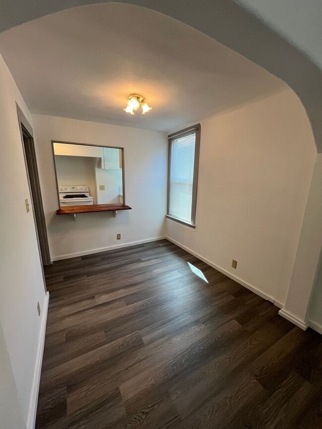 Foto del edificio - 1919 Duplex