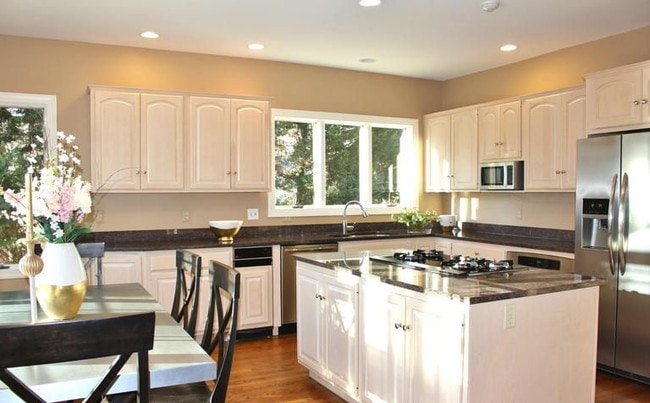 Building Photo - 11307 Fawn Lake Parkway