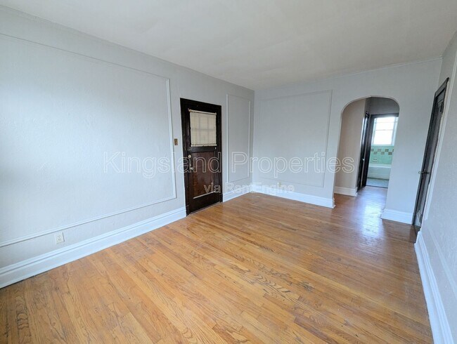 Foto del edificio - 3862 S Spring Ave