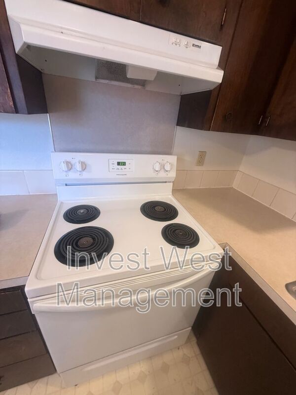 Foto del edificio - 3401 E 21st St