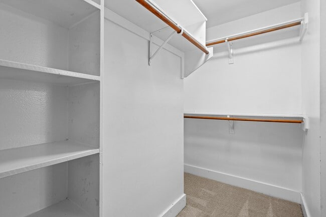 Building Photo - 2154 Arabelle St