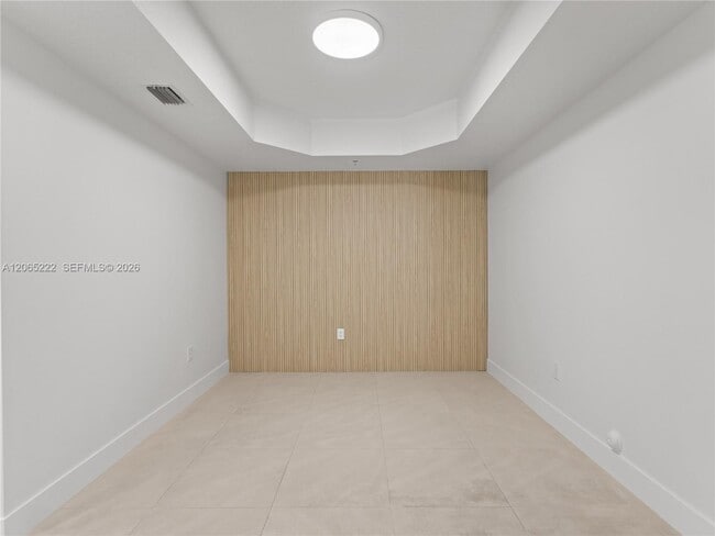 Foto del edificio - 6420 NW 114th Ave