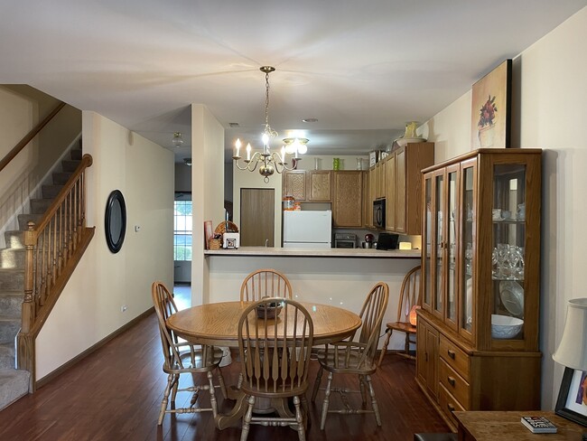 Building Photo - 2951 Falling Waters Dr