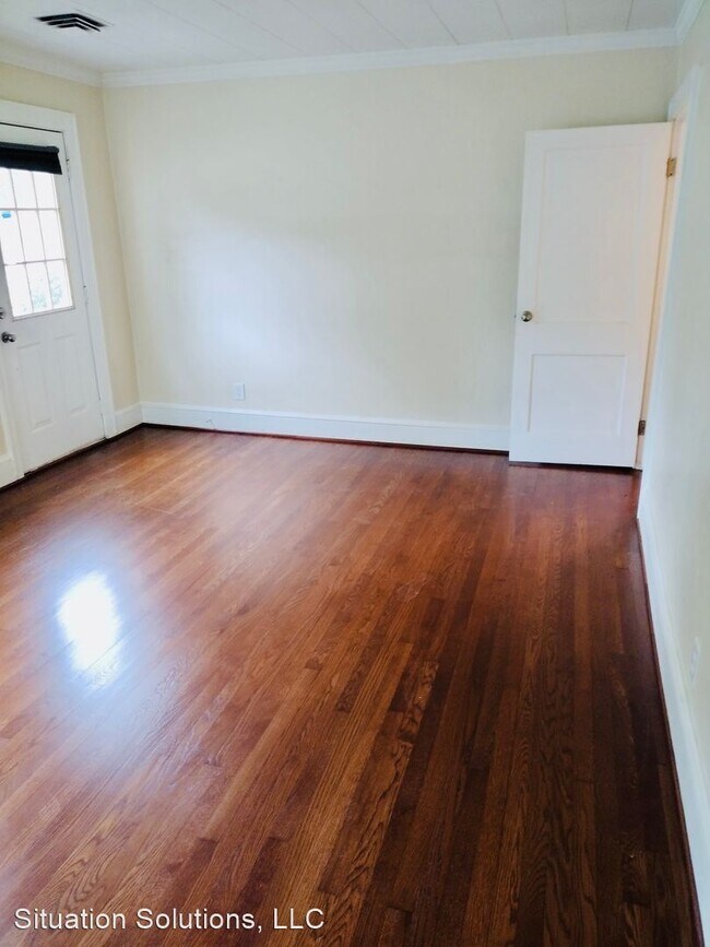 Building Photo - 3 br, 1.5 bath House - 1461 Kempsville Road