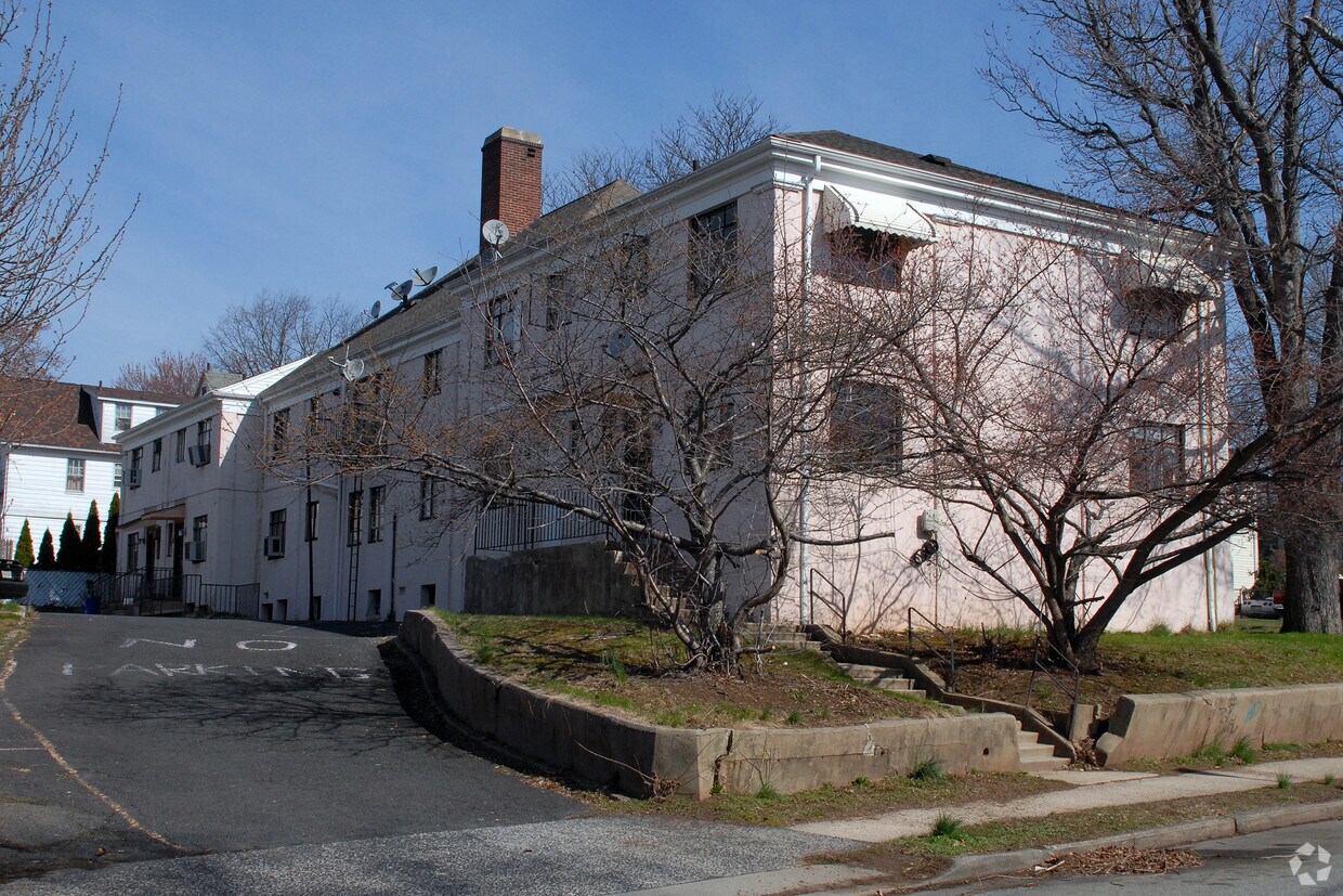 Foto del edificio - 100 Chestnut St