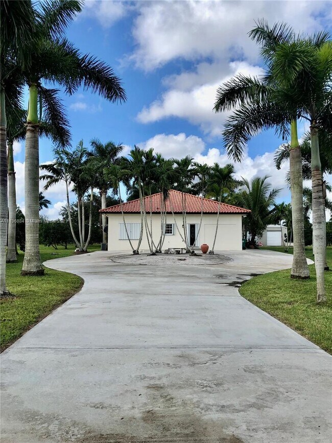 Foto del edificio - 20200 SW 280th St