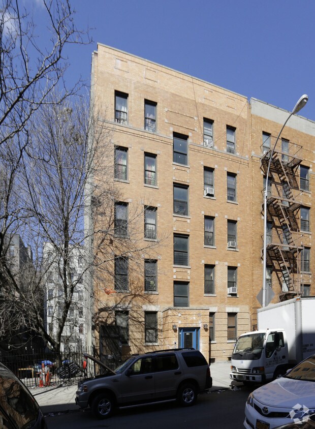 Foto del edificio - 1109 Findlay Ave
