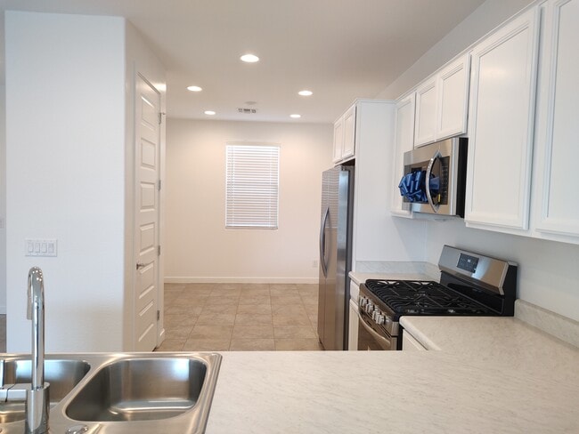 Foto del edificio - 6317 W Raymond St