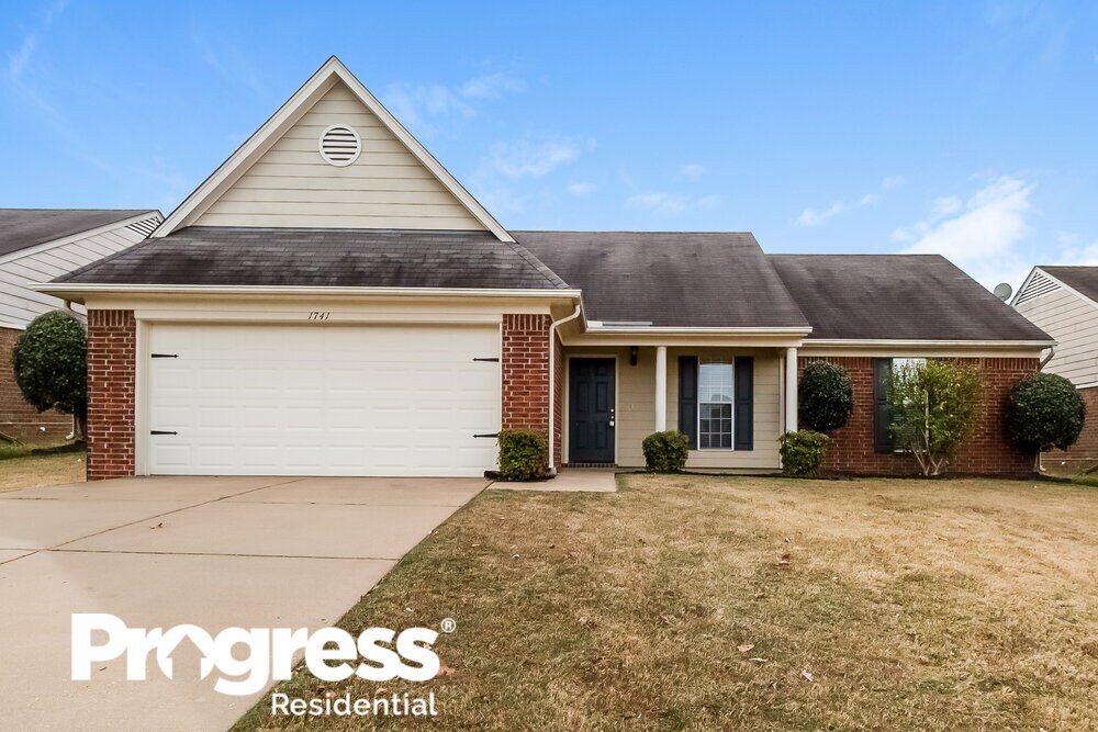 Foto principal - 1741 Madison Cove E