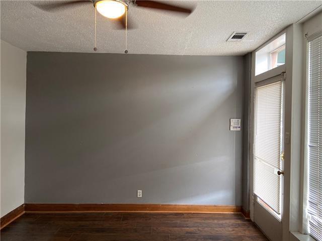 Foto del edificio - 207 E. Charles Street