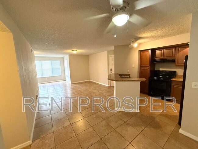 Building Photo - 4532 Commander Dr