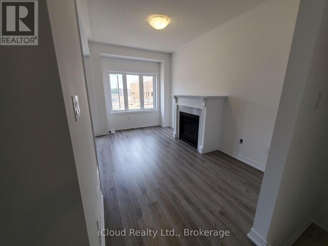 Building Photo - 152 Werry Ave