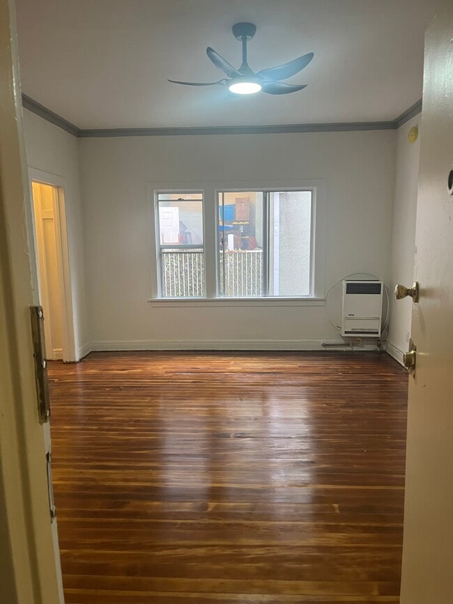 Building Photo - 517 S Rampart Blvd