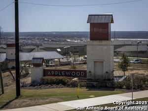 Foto del edificio - 6424 Embankment Rd
