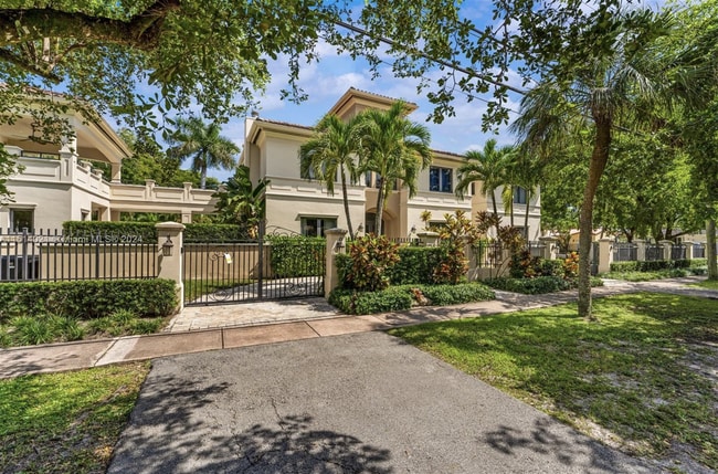 Foto del edificio - 2715 Cordova Street, Coral Gables, FL 3313...