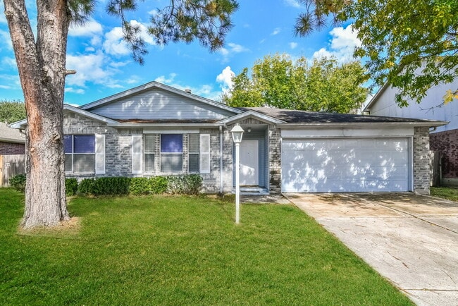 Building Photo - 28710 Raestone St