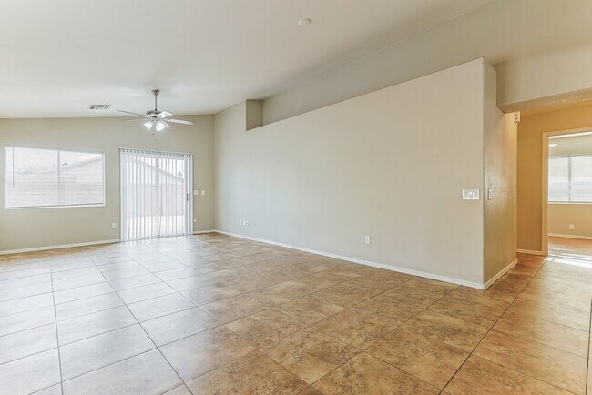 Building Photo - 11463 E Caballero St