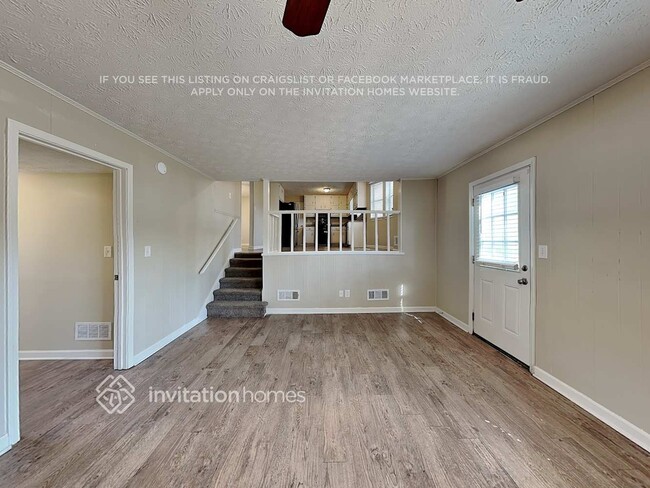 Building Photo - 125 Trace Dr