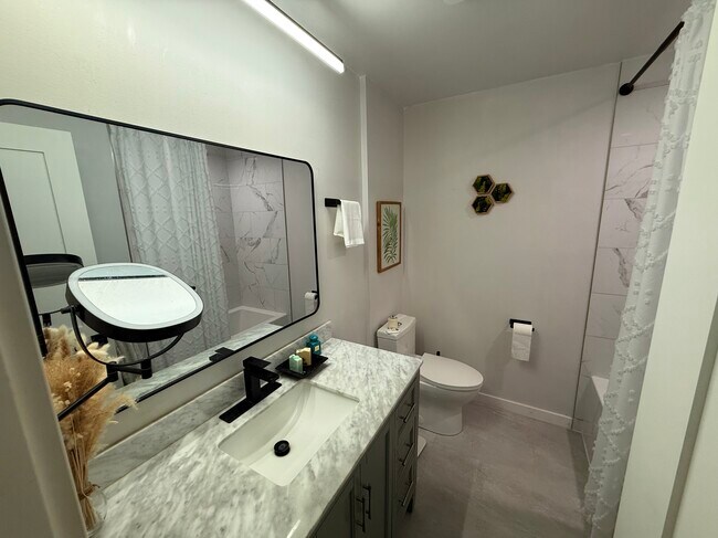 Foto del edificio - 5640 Wood Duck Cir