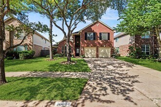Building Photo - 20019 Black Canyon Dr