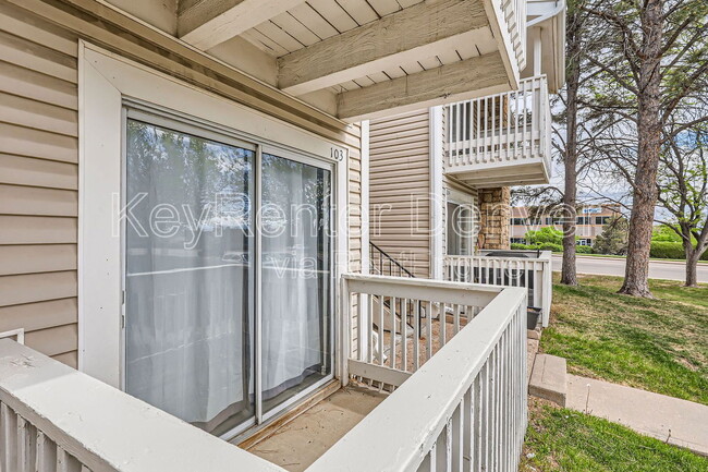 Building Photo - 14191 E Jewell Ave