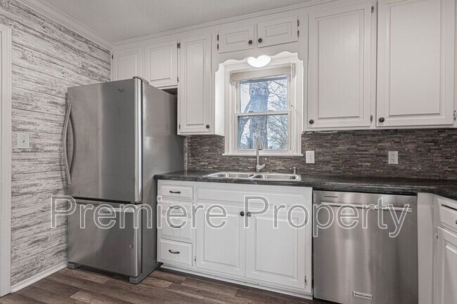 Foto del edificio - 1331 SW Horizon Dr